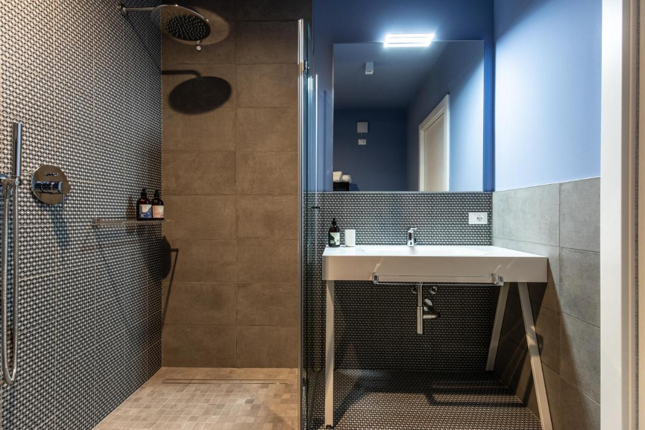 Sei Garda Apartments Peschiera del Garda Exteriör bild