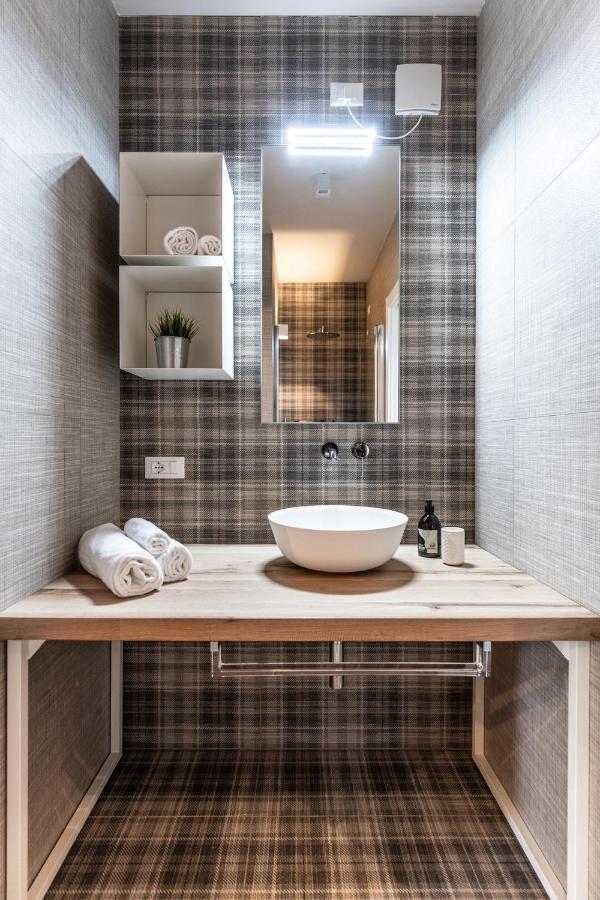 Sei Garda Apartments Peschiera del Garda Exteriör bild