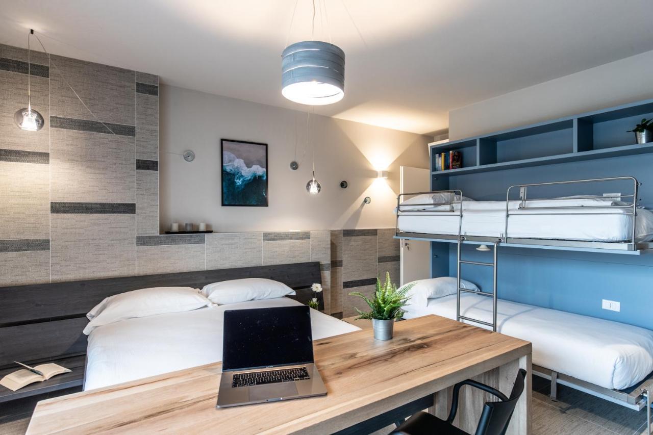 Sei Garda Apartments Peschiera del Garda Exteriör bild