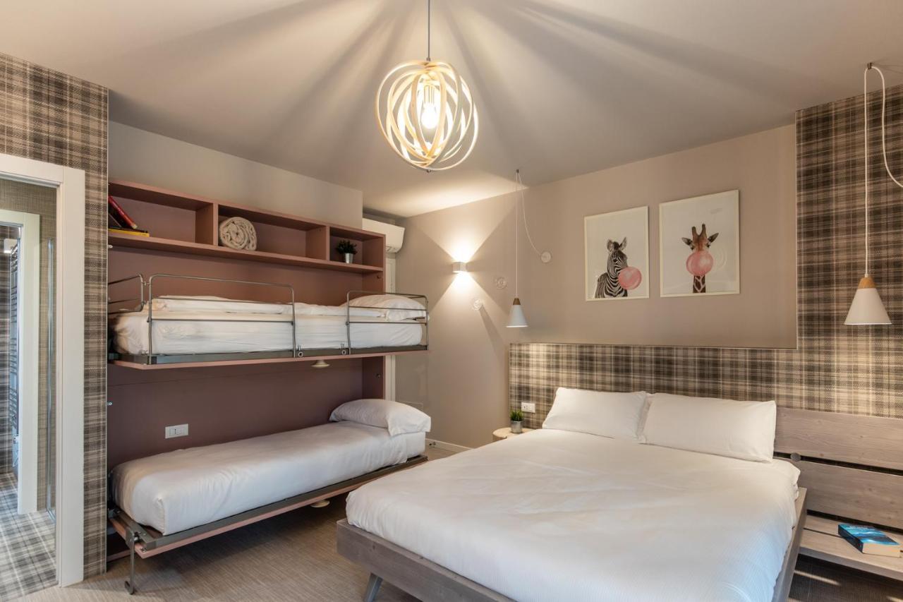Sei Garda Apartments Peschiera del Garda Exteriör bild