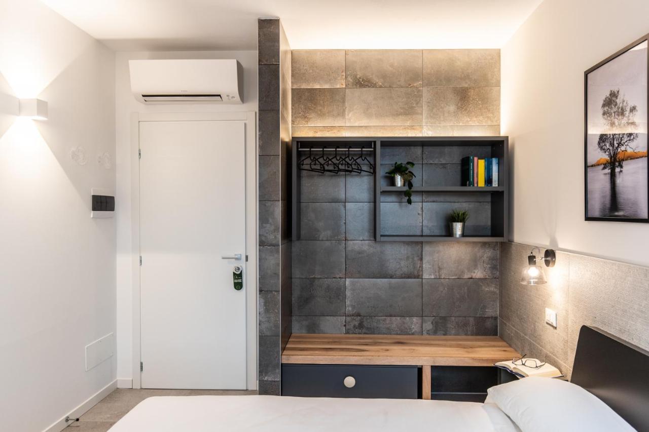 Sei Garda Apartments Peschiera del Garda Exteriör bild